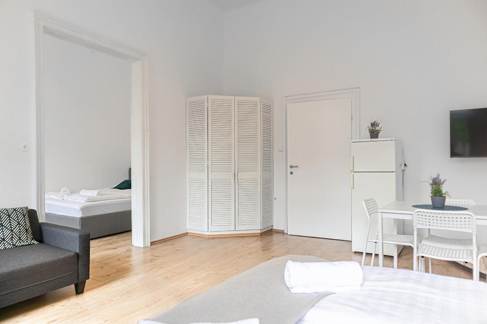 Attractive 2 Bedroom Apt. Near Vienna Akh Ideal For All ภายนอก รูปภาพ